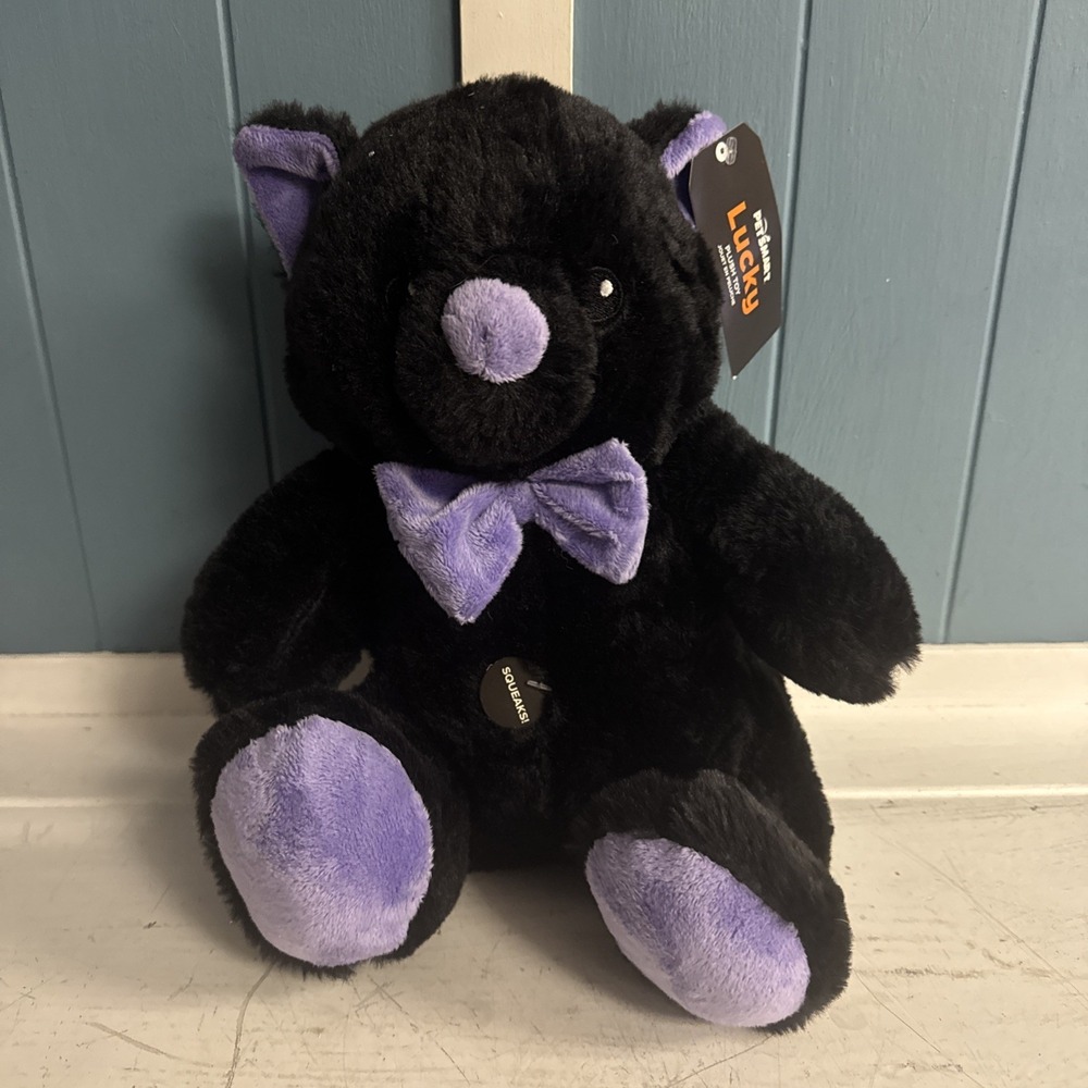Petsmart 12" BLACK Cat Lucky HALLOWEEN CAT Plush Squeaks NWT 2023‎